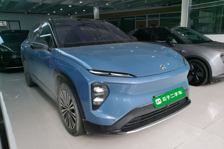 蔚来ES7 2022款 75kWh车身外观3