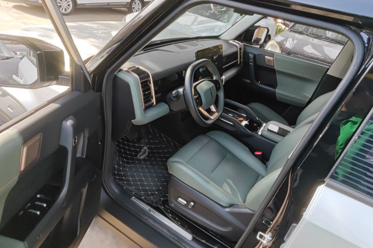 奇瑞iCAR 03 2024款 401km 两驱标准进阶版中控内饰7003