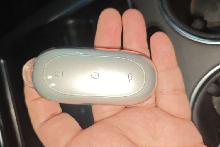 理想汽车 理想L7 2023款 Max中控内饰7001