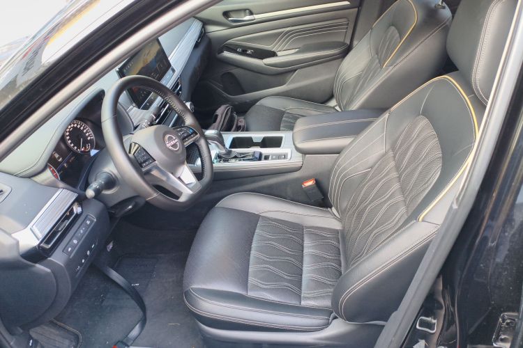 日产 天籁 2022款 2.0T XL 进享版局部细节19