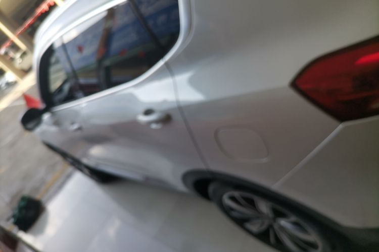 哈弗H6 2021款 1.5T 自动冠军版车身外观6003