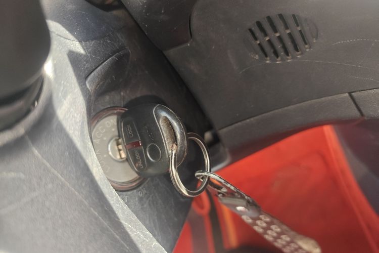 三菱 翼神 2016款 1.8L CVT黑白复刻版中控内饰7001