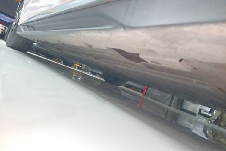 比亚迪 汉 2022款 EV 创世版 715KM前驱旗舰型局部细节9001