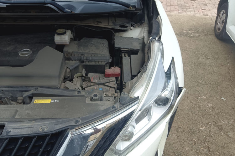 日产 楼兰 2021款 2.5L XE 两驱精英版局部细节9004