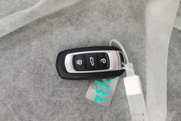 吉利银河 2024款 熊猫mini 200km 耐力熊中控内饰11