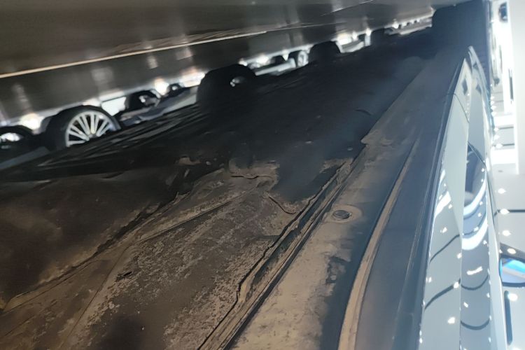 理想汽车 理想L9 2022款 Max局部细节9002