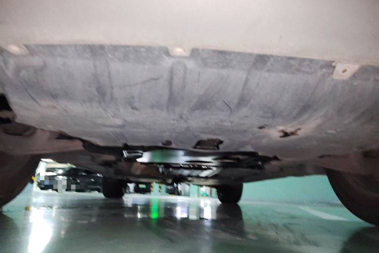 宝马X5(进口) 2013款 xDrive35i 领先型局部细节9008