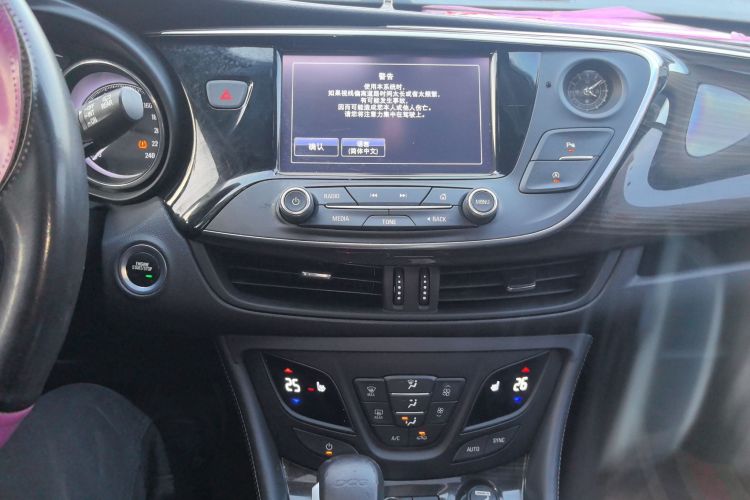 别克 昂科威 2018款 20T 两驱精英型局部细节16