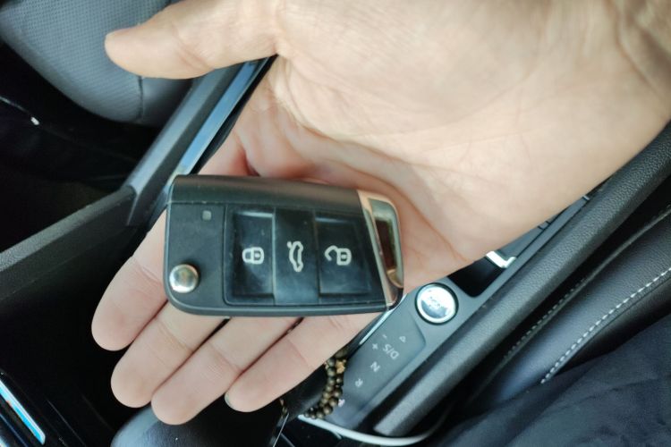 大众 途昂 2017款 380TSI 四驱豪华版中控内饰11