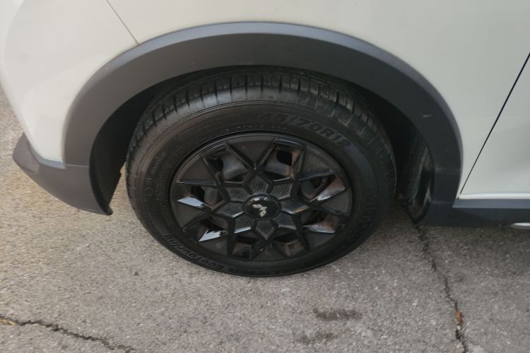 五菱汽车 宏光MINIEV 2022款 GAMEBOY 200km 玩咖款 磷酸铁锂车身外观6007