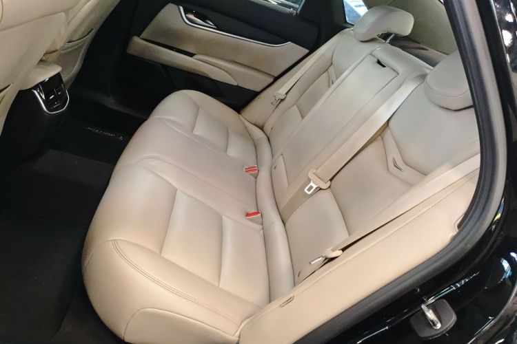 凯迪拉克XTS 2018款 28T 技术型中控内饰21