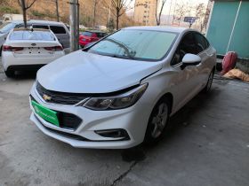 雪佛兰 科鲁兹 2018款 320 自动炫锋都市版