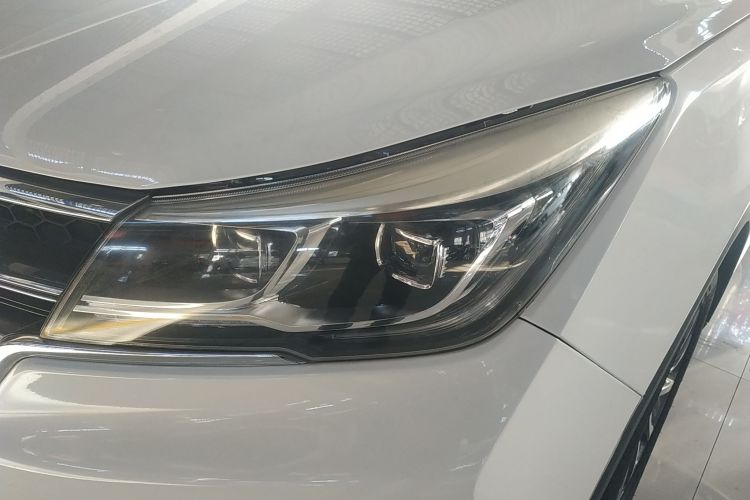 宝骏730 2017款 1.8L iAMT尊享型 7座局部细节36