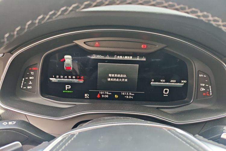 奥迪A7L 2024款 45 TFSI quattro 黑武士版中控内饰14