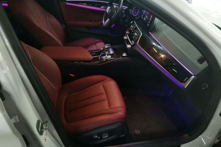 宝马5系 2022款 改款二 525Li M运动套装局部细节41