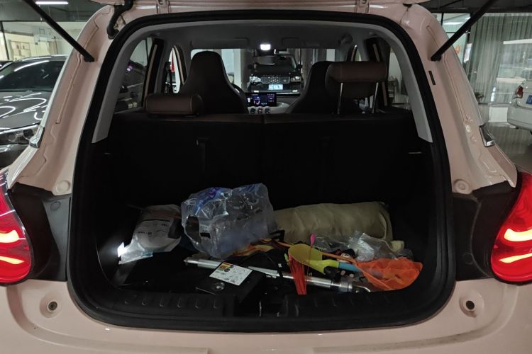 五菱汽车 五菱缤果 2023款 410km 灵犀尊享款中控内饰23