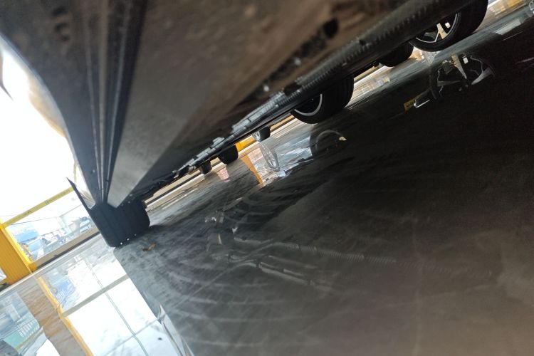 腾势N8L 2025款 旗舰型局部细节9001