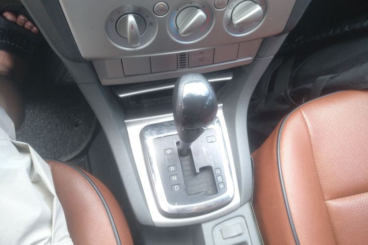 福特 福克斯 2013款 两厢经典 1.8L 自动基本型局部细节18