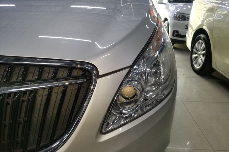 别克GL8 2017款 25S 舒适型 国V局部细节36