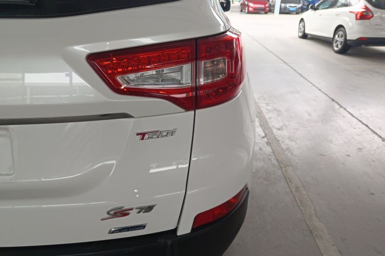 长安CS75 2017款 尚酷版 1.5T 自动锋享型车身外观6006