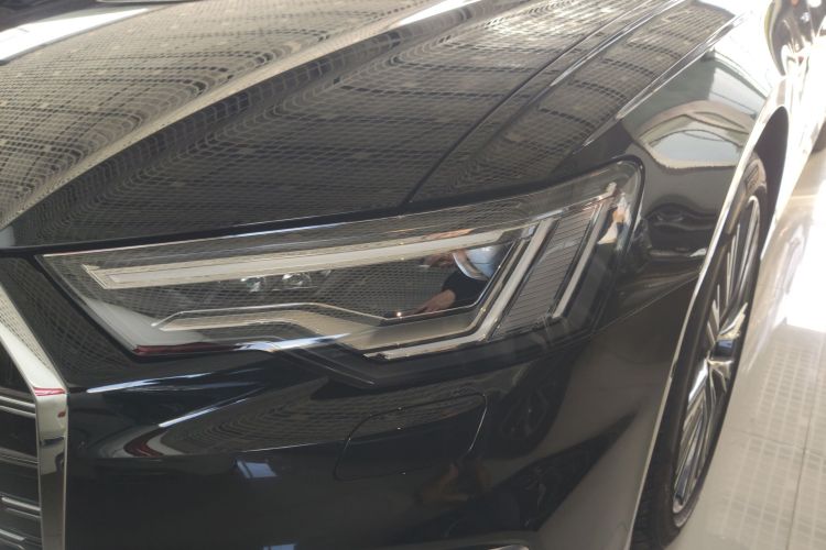 奥迪A6L 2025款 改款 45 TFSI 臻选动感型局部细节36