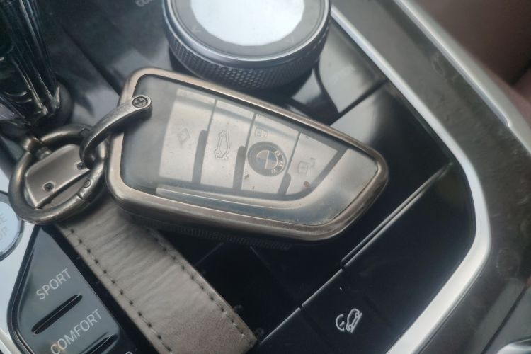 宝马X5(进口) 2020款 xDrive30i M运动套装中控内饰11