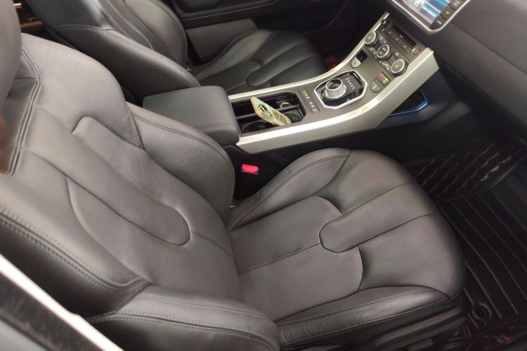 路虎 揽胜极光 2015款 2.0T 五门智耀版局部细节41