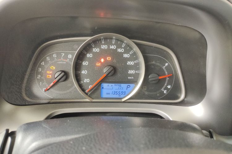 丰田 RAV4荣放 2019款 2.0L CVT两驱先锋版 国V中控内饰14