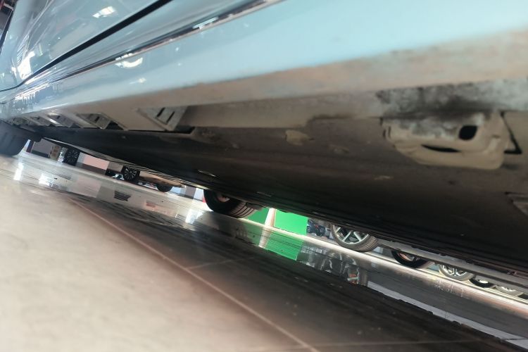 鸿蒙智行 智界S7 2025款 855km Max局部细节9001