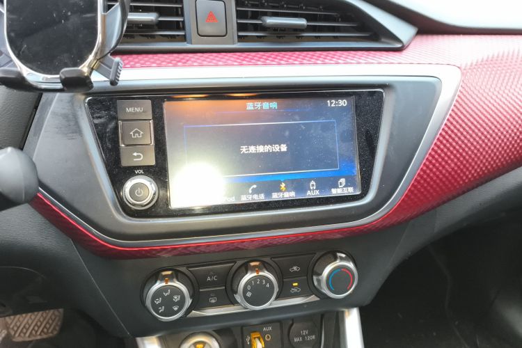 日产 蓝鸟 2016款 1.6L CVT智酷版中控内饰16
