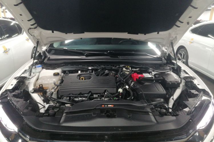 福特 蒙迪欧 2022款 改款 EcoBoost 245 豪华型机舱底盘24