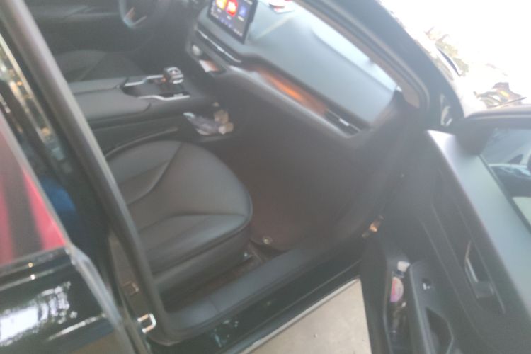 红旗E-QM5 2023款 改款 基础出行版局部细节9005