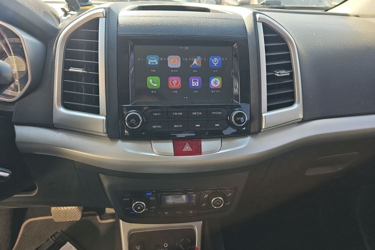 江汽集团 瑞风S3 2016款 1.5L CVT豪华智能型中控内饰16