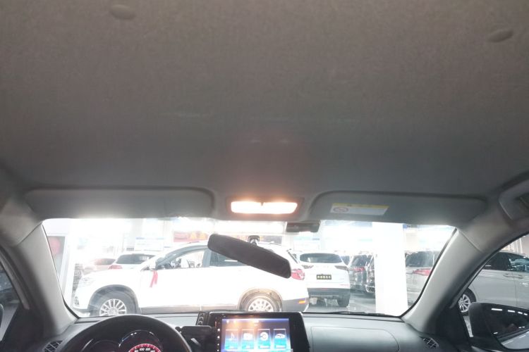 丰田 威驰 2022款 1.5L 20周年纪念版中控内饰22