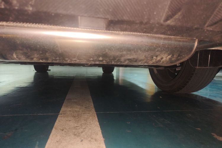 长安UNI-V 2025款 第三代 2.0T 劲速型局部细节9009