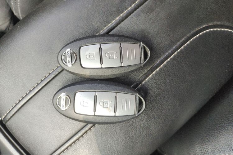 日产 奇骏 2017款 2.0L CVT舒适版 2WD中控内饰7001