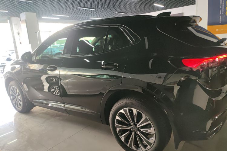 别克 2024款 昂科威S  25T 炫黑风尚版车身外观6003