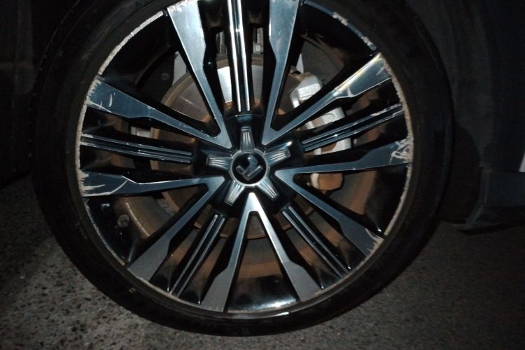 飞凡汽车 飞凡MARVEL R 2021款 后驱PRO版车身外观10