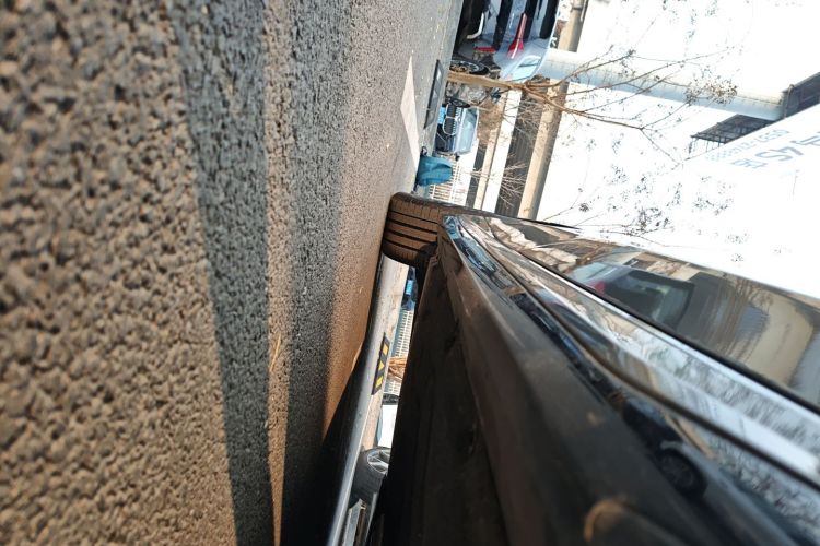 宝马5系 2024款 530Li 领先型 M运动套装局部细节9001