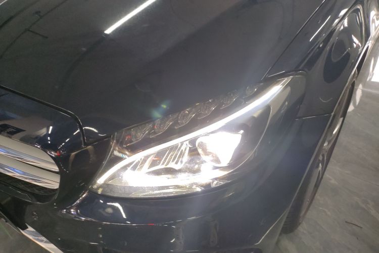 奔驰C级(进口) 2018款 C 200 旅行轿车局部细节36