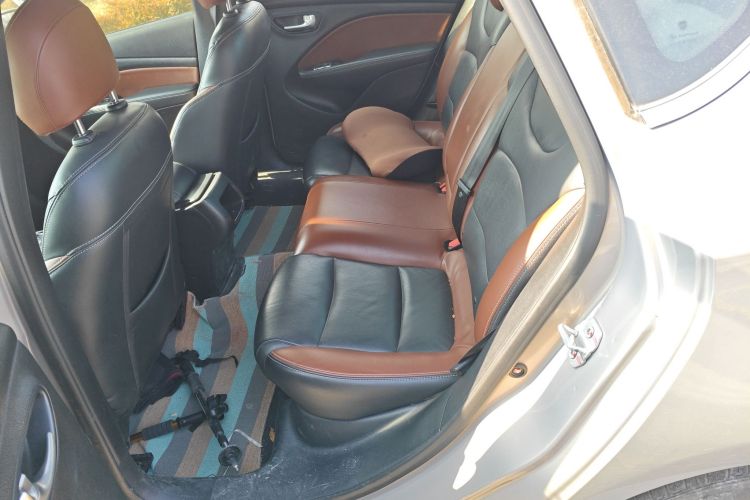 菲亚特 菲翔 2015款 1.4T 自动劲享版中控内饰7004