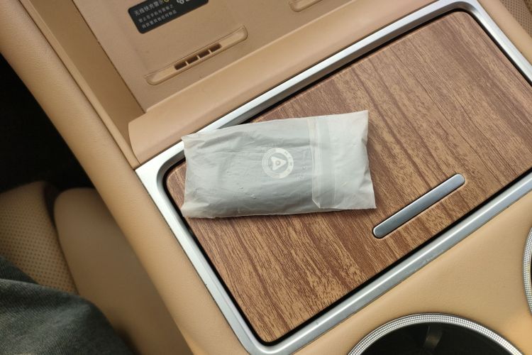 鸿蒙智行 智界R7 2024款 纯电 736km UItra中控内饰7001