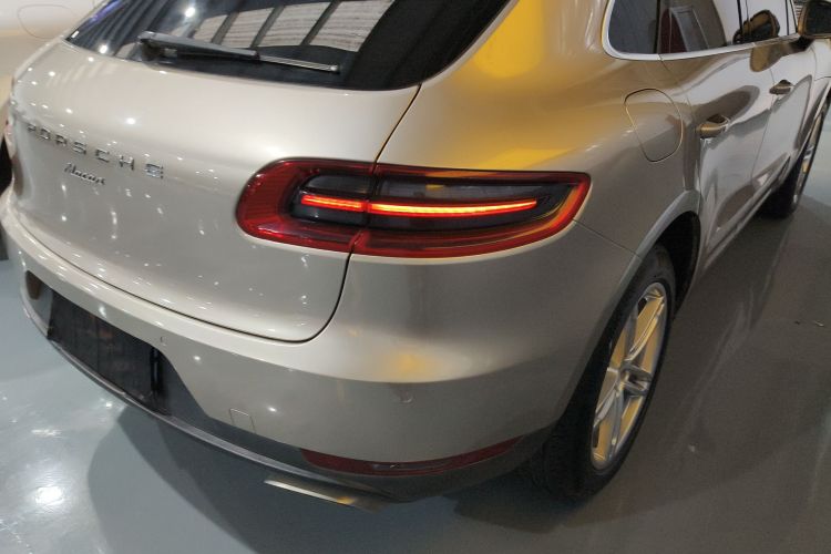 保时捷 2014款 Macan 2.0T车身外观6006