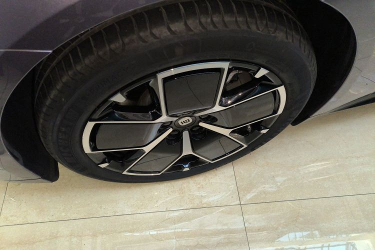 小米汽车 小米SU7 2024款 后驱超长续航高阶智驾Pro版车身外观6007