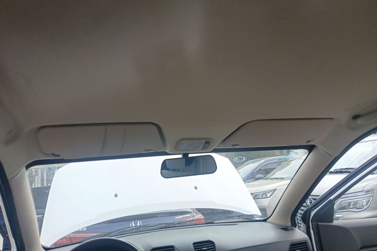 五菱汽车 五菱宏光 2020款 1.2L S基本型国VI LSI中控内饰22