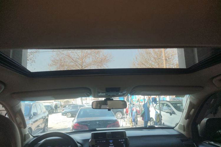 丰田 普拉多 2016款 2.7L 自动标准版局部细节22