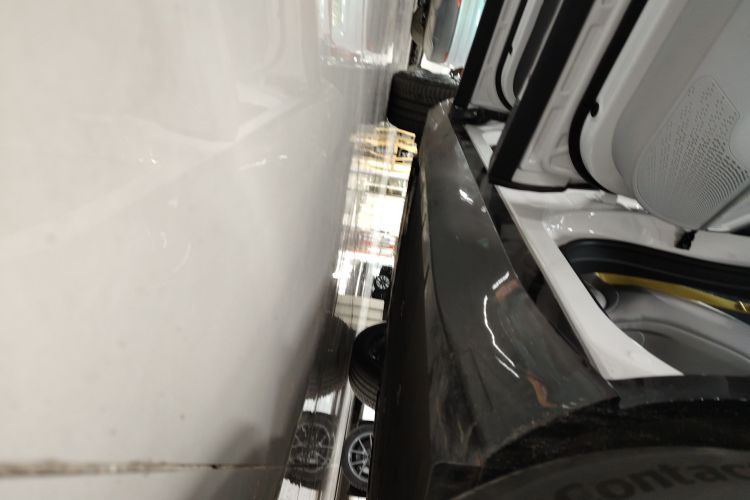 阿维塔11 2023款 鸿蒙 116度 奢享版局部细节9002