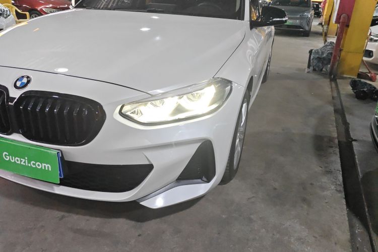 宝马1系 2021款 改款 120i M运动曜夜版局部细节36