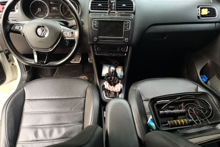 大众 Polo 2014款 1.4L 自动豪华版中控内饰12