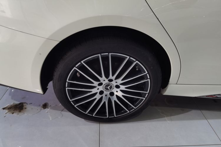 奔驰C级 2022款 C 260 L 运动版车身外观6008